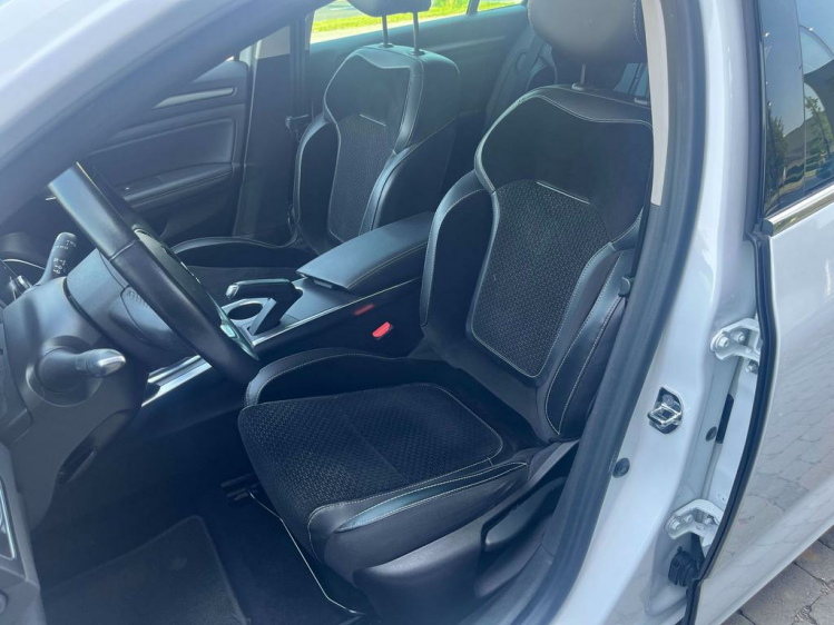 Renault Megane 1.2 TCe Sport Pack Xenon/Navigatie/Sportzetels/PDC Leconte Motors