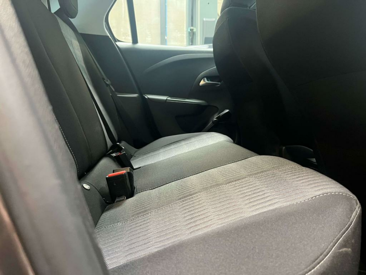 Opel Corsa 1.2i Elegance 33.000km Navigatie/Apple-Carplay/DAB Leconte Motors