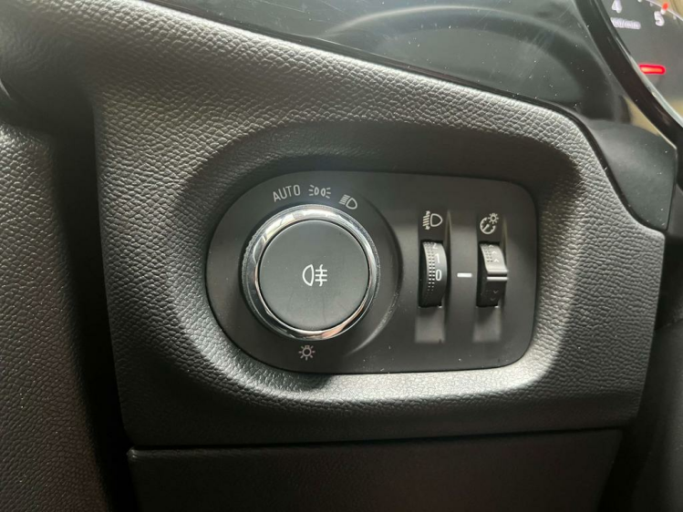 Opel Corsa 1.2i Elegance 33.000km Navigatie/Apple-Carplay/DAB Leconte Motors