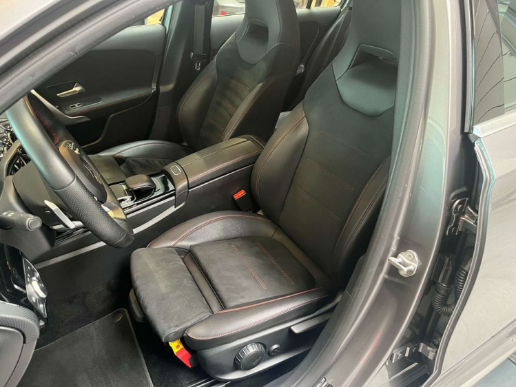 Mercedes-Benz A 180 DCT AMG-Pack LED/Widescreen/Sportzetels/Camera/.. Leconte Motors