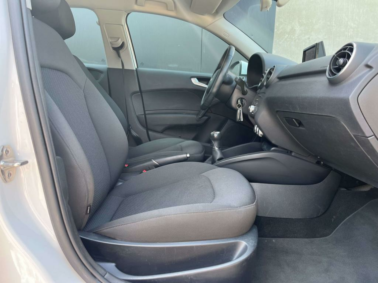 Audi A1 1.0 TFSI 44.000km Hatchback Bluetooth/PDC/Airco... Leconte Motors