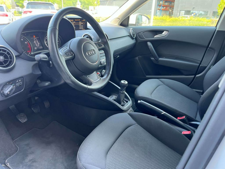 Audi A1 1.0 TFSI 44.000km Hatchback Bluetooth/PDC/Airco... Leconte Motors