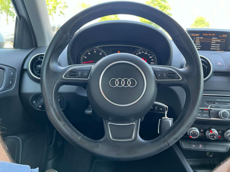Audi A1 1.0 TFSI 44.000km Hatchback Bluetooth/PDC/Airco... Leconte Motors