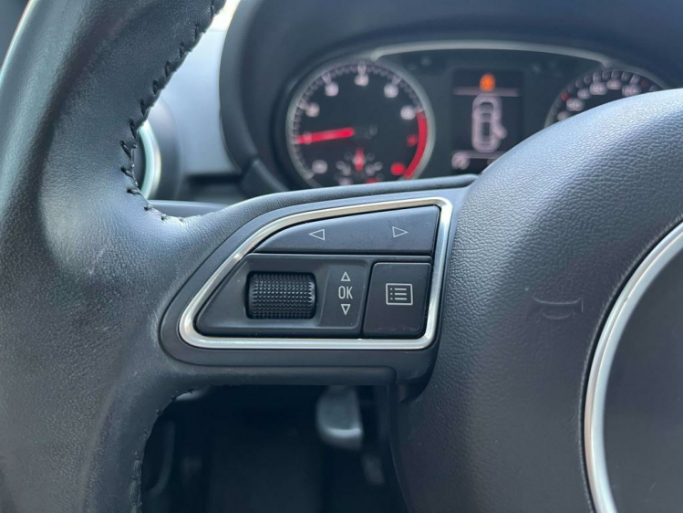 Audi A1 1.0 TFSI 44.000km Hatchback Bluetooth/PDC/Airco... Leconte Motors