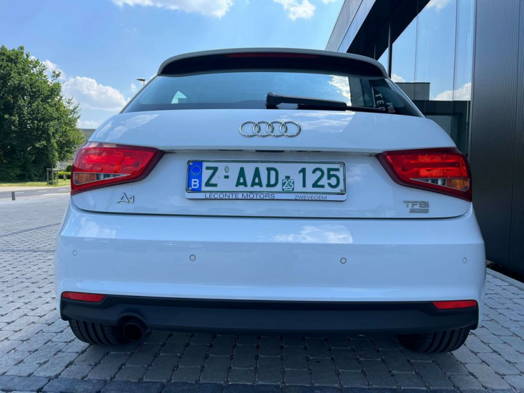 Audi A1 1.0 TFSI 44.000km Hatchback Bluetooth/PDC/Airco... Leconte Motors