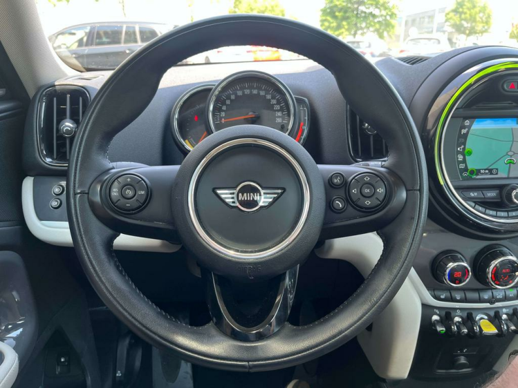 MINI Cooper SE Countryman 1.5A Plug In Hybrid LED/Pano/Sportzetels/Camera! Leconte Motors