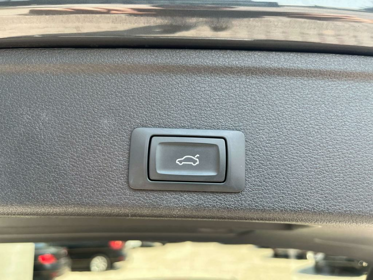 Audi A4 35 TFSI S tronic Virtual/Matrix/Pano/Leder/Camera! Leconte Motors