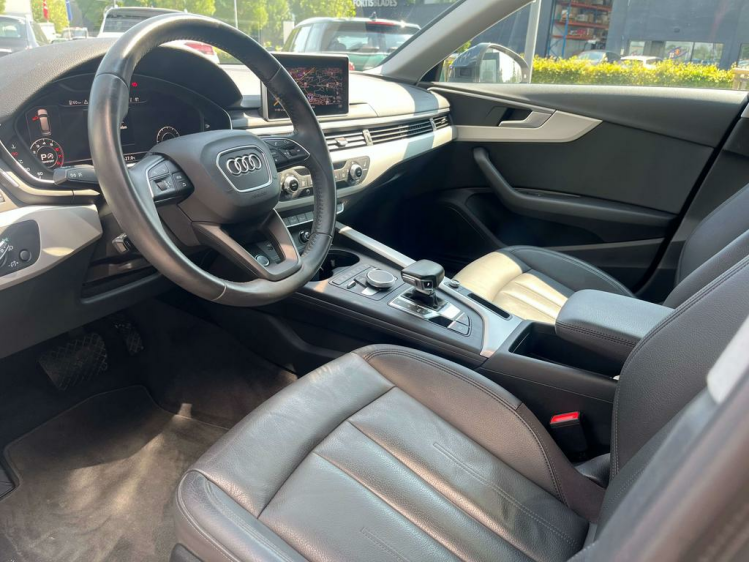 Audi A4 35 TFSI S tronic Virtual/Matrix/Pano/Leder/Camera! Leconte Motors