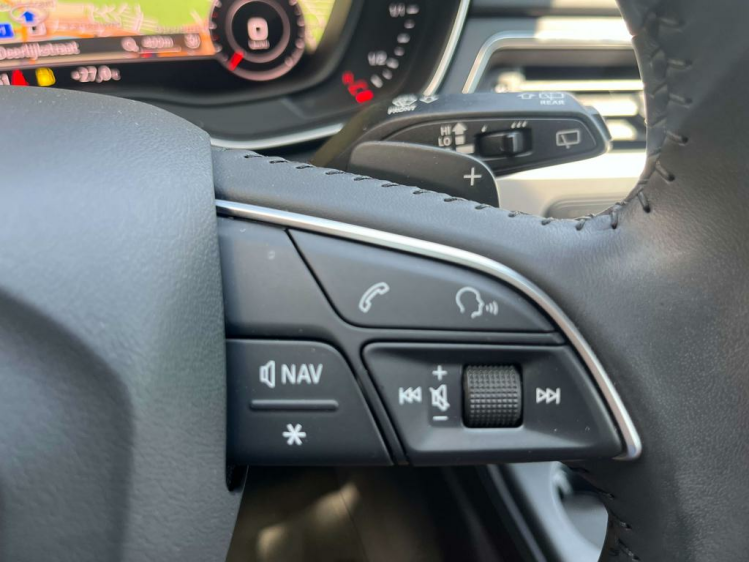 Audi A4 35 TFSI S tronic Virtual/Matrix/Pano/Leder/Camera! Leconte Motors