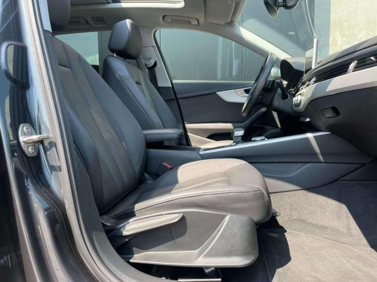 Audi A4 35 TFSI S tronic Virtual/Matrix/Pano/Leder/Camera! Leconte Motors