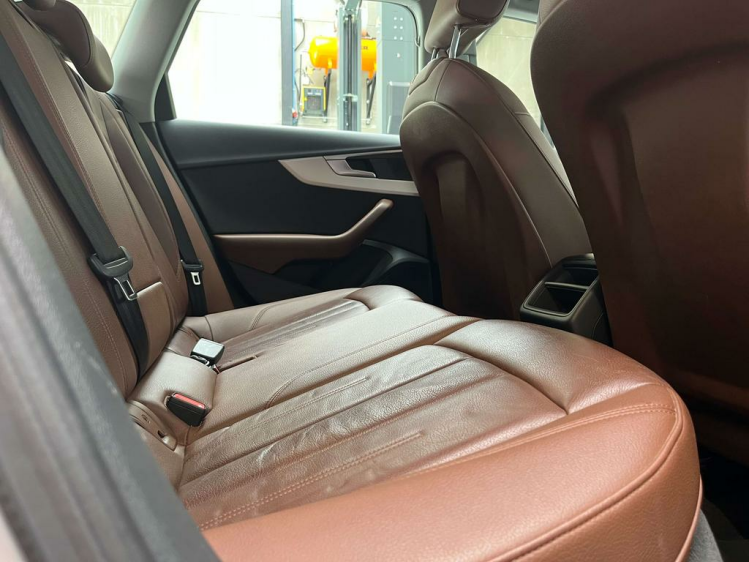 Audi A4 1.4 TFSI S-Tronic 56.000km Matrix/Leder/Gps/Cruise Leconte Motors