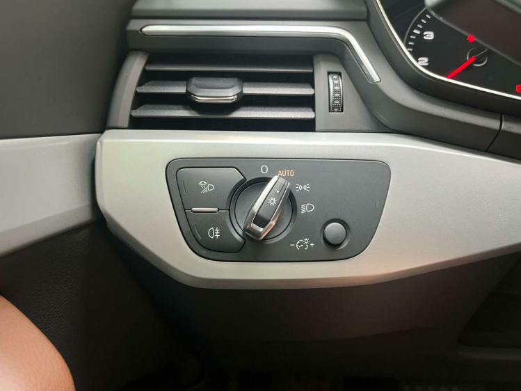 Audi A4 1.4 TFSI S-Tronic 56.000km Matrix/Leder/Gps/Cruise Leconte Motors