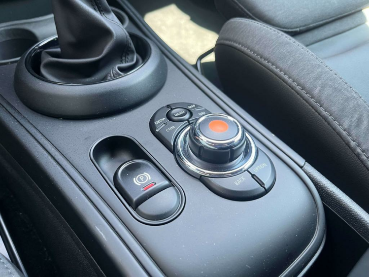 MINI Cooper SE Countryman 1.5A E ALL4 Plug In Hybrid Sportzetels/Gps/Cruise! Leconte Motors