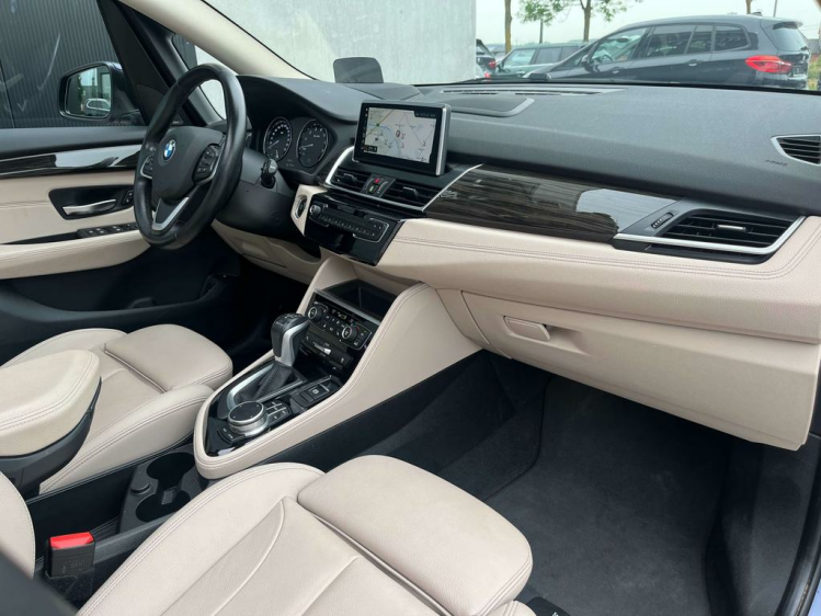 BMW 225 225xeA Plug In Hybrid Pano/LED/HUD/Navi-Pro/CAM!! Leconte Motors