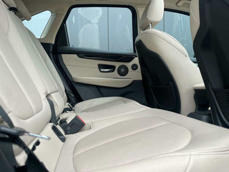 BMW 225 225xeA Plug In Hybrid Pano/LED/HUD/Navi-Pro/CAM!! Leconte Motors