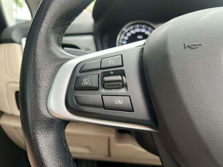 BMW 225 225xeA Plug In Hybrid Pano/LED/HUD/Navi-Pro/CAM!! Leconte Motors