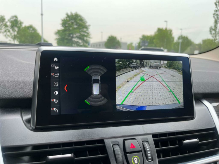 BMW 225 225xeA Plug In Hybrid Pano/LED/HUD/Navi-Pro/CAM!! Leconte Motors