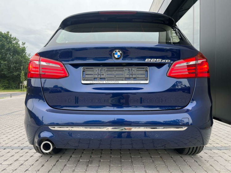 BMW 225 225xeA Plug In Hybrid Pano/LED/HUD/Navi-Pro/CAM!! Leconte Motors