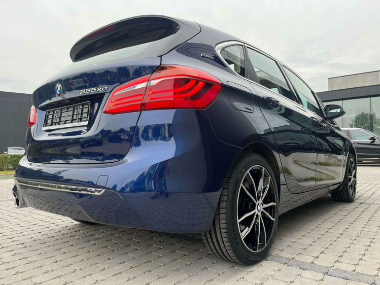 BMW 225 225xeA Plug In Hybrid Pano/LED/HUD/Navi-Pro/CAM!! Leconte Motors