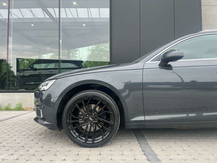 Audi A4 2.0 TDi S tronic Matrix/Virtual/Panodak/Memoryseat Leconte Motors