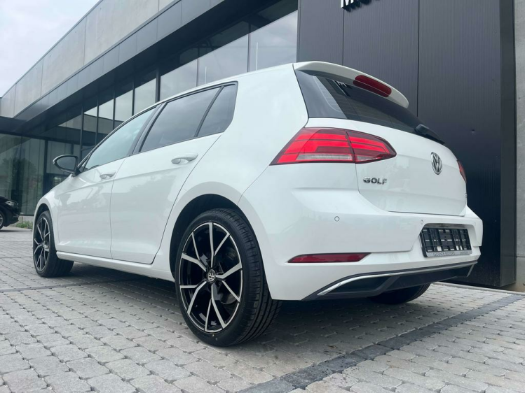 Volkswagen Golf 1.0 TSI Comfortline Virtual-Cockpit/DAB+/PDC/ACC Leconte Motors