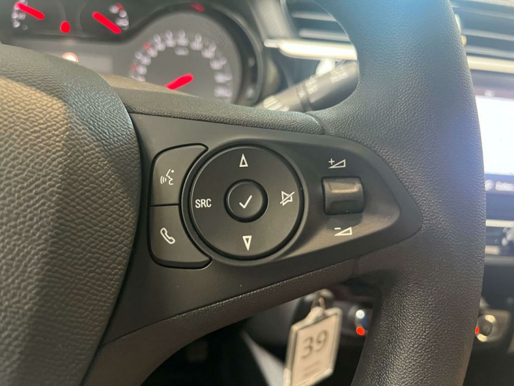 Opel Corsa 1.2i Elegance 28.000km Navigatie/Apple-Carplay/DAB Leconte Motors