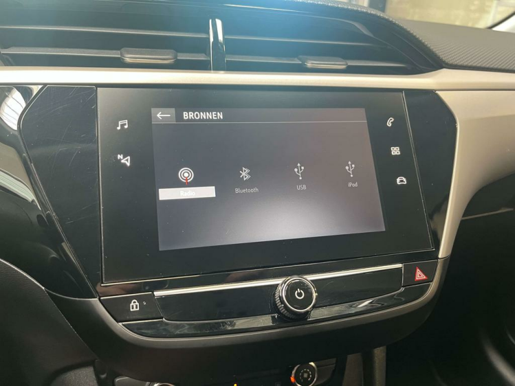 Opel Corsa 1.2i Elegance 28.000km Navigatie/Apple-Carplay/DAB Leconte Motors