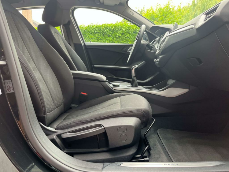 BMW 118 118i Full-LED Navigatie/DAB+/Cruise/PDC/Spotify Leconte Motors