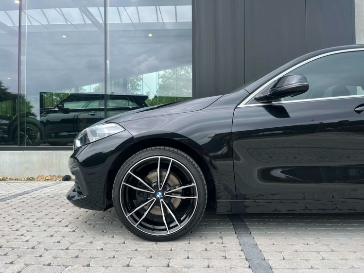 BMW 118 118i Full-LED Navigatie/DAB+/Cruise/PDC/Spotify Leconte Motors