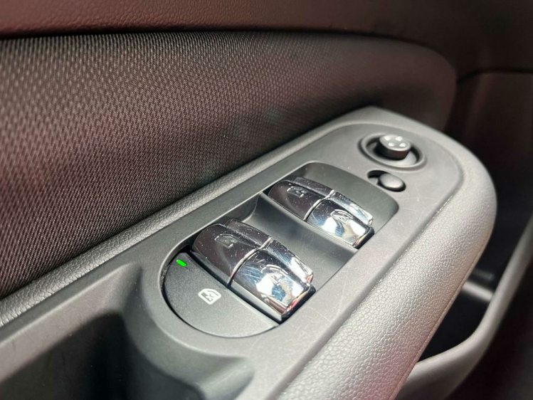 MINI One Clubman 1.5A Navigatie/Cruise/PDC/Bluetooth/...!! Leconte Motors