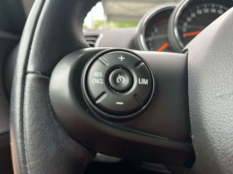 MINI One Clubman 1.5A Navigatie/Cruise/PDC/Bluetooth/...!! Leconte Motors