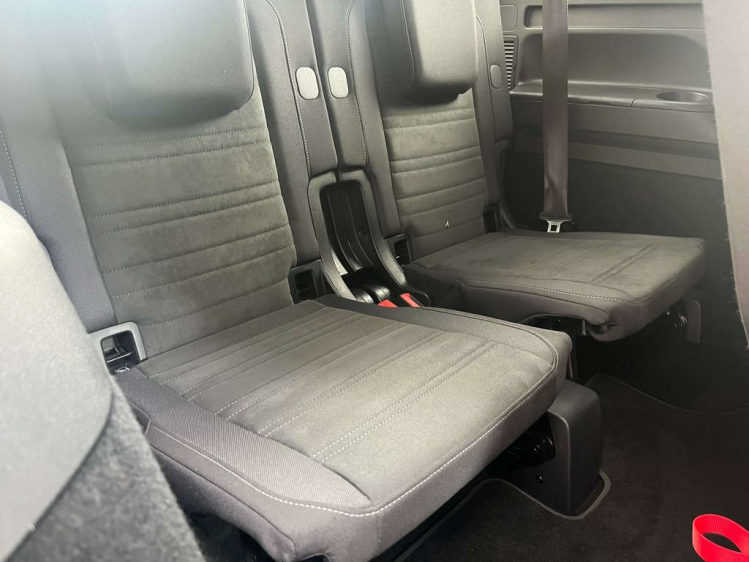 Volkswagen Touran 1.6 TDi Highline DSG 7-zitpl/Navigatie/Camera/ACC! Leconte Motors