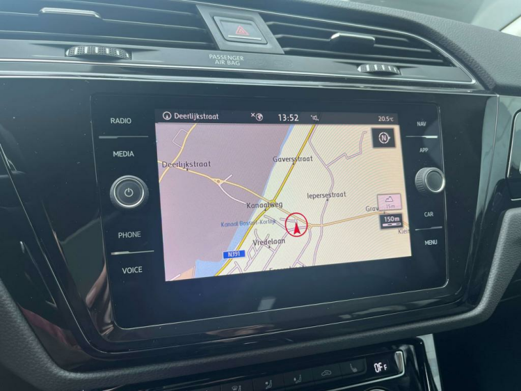 Volkswagen Touran 1.6 TDi Highline DSG 7-zitpl/Navigatie/Camera/ACC! Leconte Motors