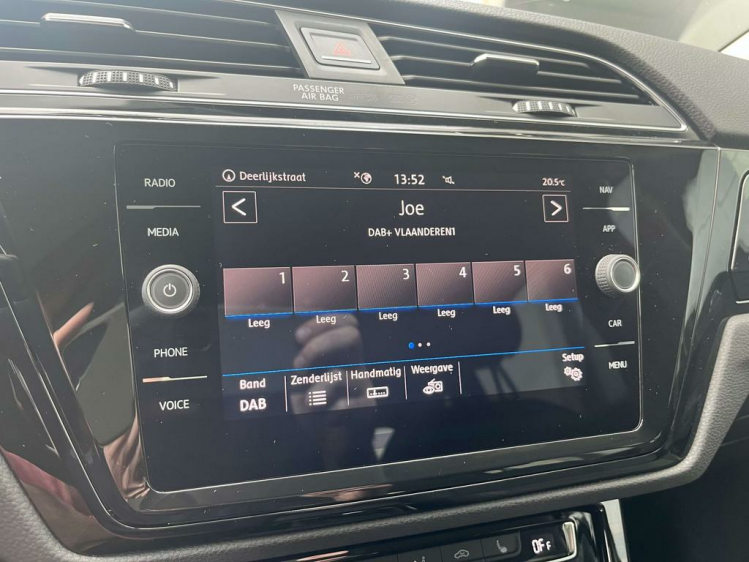 Volkswagen Touran 1.6 TDi Highline DSG 7-zitpl/Navigatie/Camera/ACC! Leconte Motors