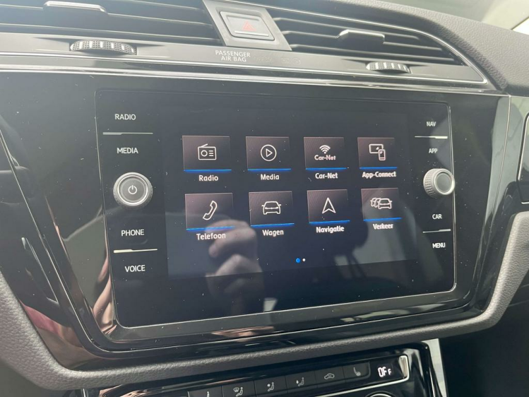 Volkswagen Touran 1.6 TDi Highline DSG 7-zitpl/Navigatie/Camera/ACC! Leconte Motors