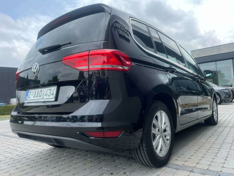 Volkswagen Touran 1.6 TDi Highline DSG 7-zitpl/Navigatie/Camera/ACC! Leconte Motors