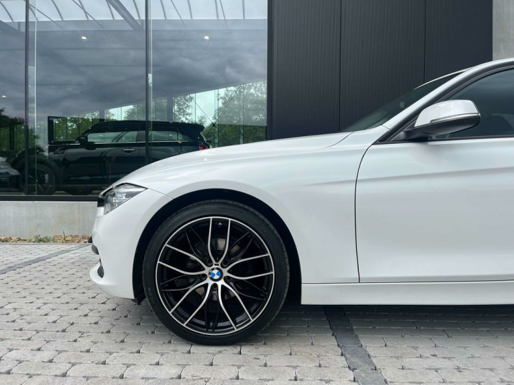 BMW 316 dA Berline Full-LED/Navigatie/Cruise/PDC/19'Alu!! Leconte Motors