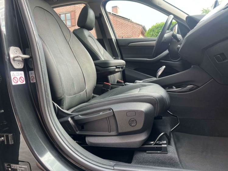 BMW X1 2.0 dA sDrive18 X-Line Pano/Leder/Gps-Pro/HUD/CAM! Leconte Motors