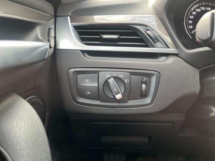 BMW X1 2.0 dA sDrive18 X-Line Pano/Leder/Gps-Pro/HUD/CAM! Leconte Motors