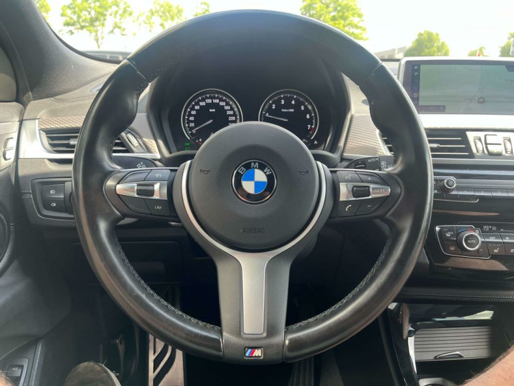 BMW X2 1.5iA sDrive18 M-Pack LED/Pano/HUD/Camera/Leder..! Leconte Motors