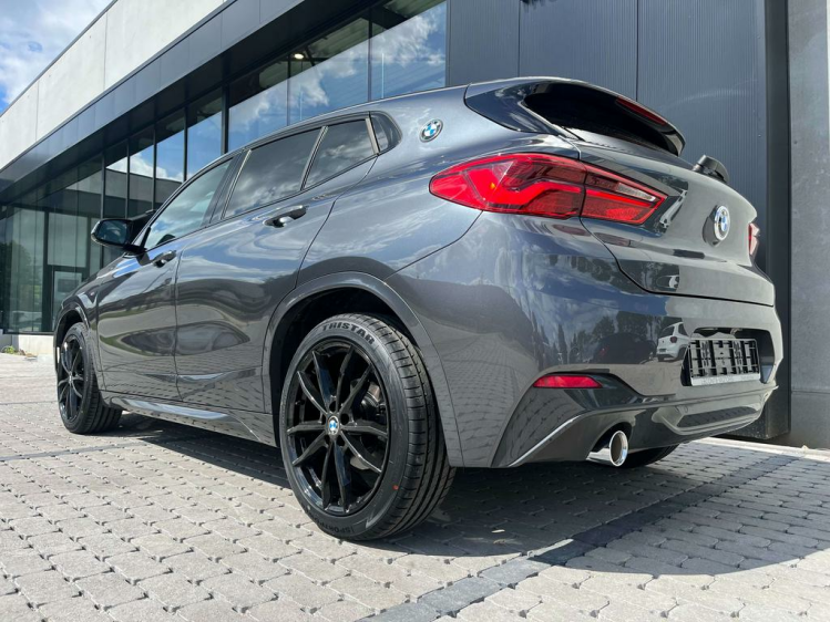 BMW X2 1.5iA sDrive18 M-Pack LED/Pano/HUD/Camera/Leder..! Leconte Motors