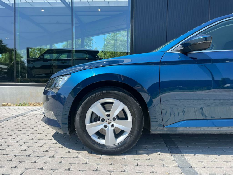 Skoda Superb 1.5 TSI Break Navigatie/Memoryseat/Camera/Trekhaak Leconte Motors