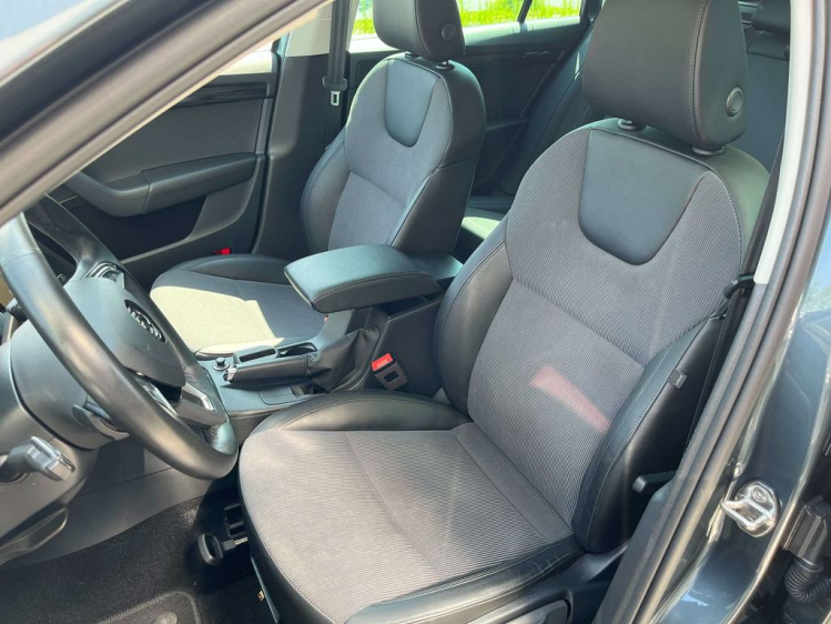 Skoda Octavia 1.0 TSI DSG Virtual-Cockpit/LED/Leder/Gps/Cruise! Leconte Motors