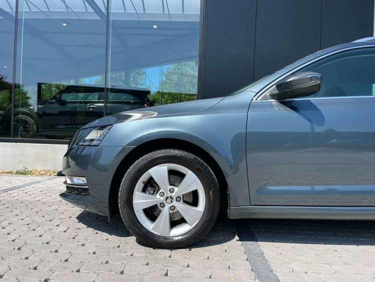 Skoda Octavia 1.0 TSI DSG Virtual-Cockpit/LED/Leder/Gps/Cruise! Leconte Motors