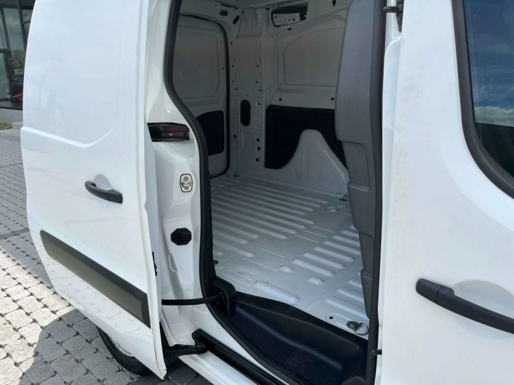 Peugeot Partner 1.6HDI Lichte Vracht L2 3-zit Galicia Schuifdeur Leconte Motors