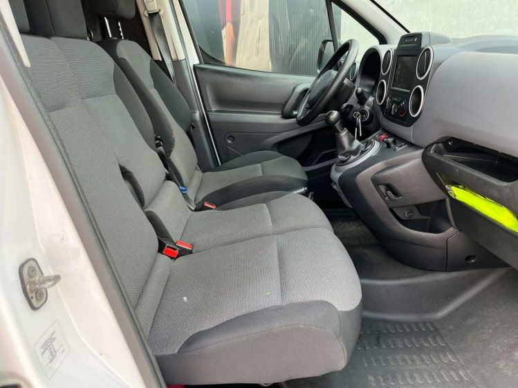 Peugeot Partner 1.6HDI Lichte Vracht L2 3-zit Galicia Schuifdeur Leconte Motors