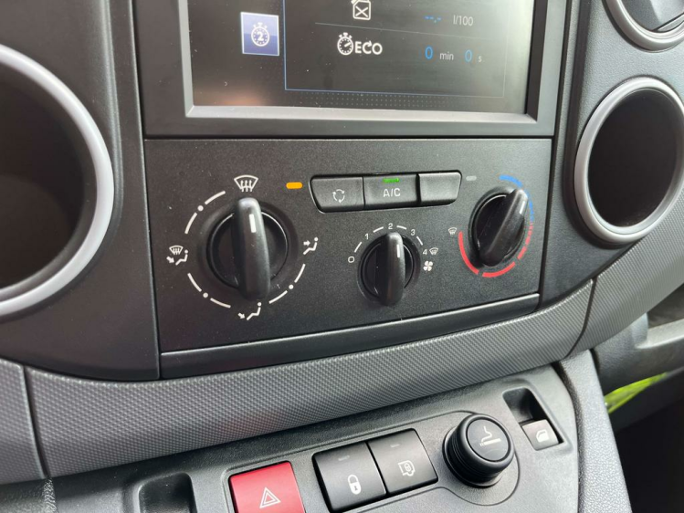 Peugeot Partner 1.6HDI Lichte Vracht L2 3-zit Galicia Schuifdeur Leconte Motors