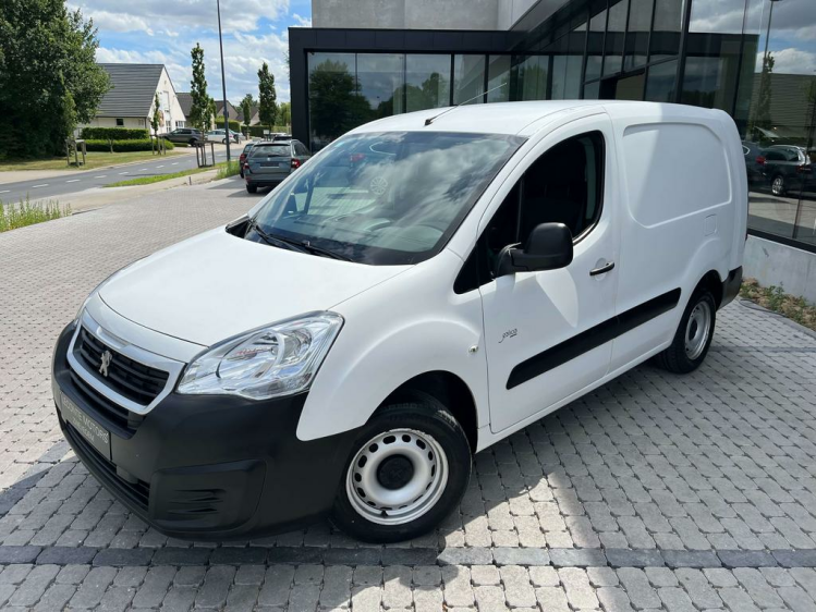 Peugeot Partner 1.6HDI Lichte Vracht L2 3-zit Galicia Schuifdeur Leconte Motors