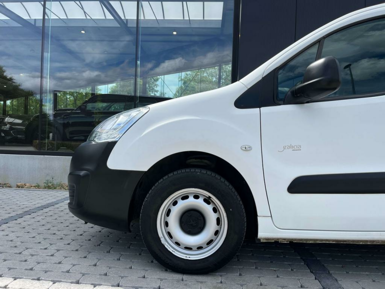Peugeot Partner 1.6HDI Lichte Vracht L2 3-zit Galicia Schuifdeur Leconte Motors