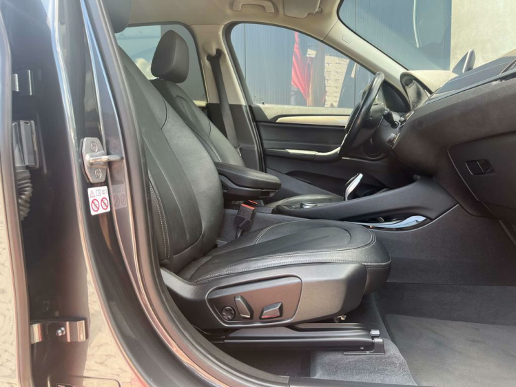 BMW X1 1.5iA sDrive18 X-Line Navi-Pro/Leder/Camera/HUD/.. Leconte Motors